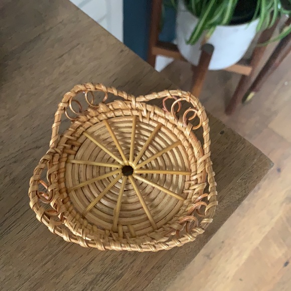Rattan Coaster - set of 4 - Picture 2 of 4
